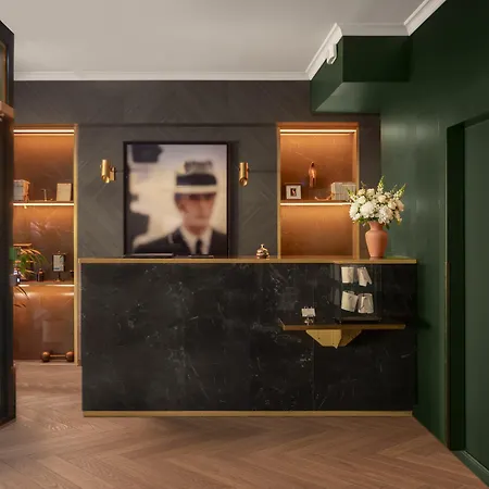 Handsome Hotel-2